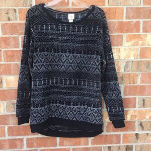 Self Esteem Size Large Woman Top Plush Black White